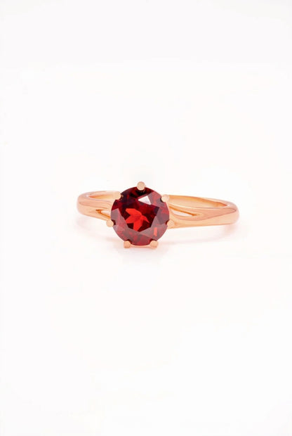 Caiyu Vine Garnet Ring