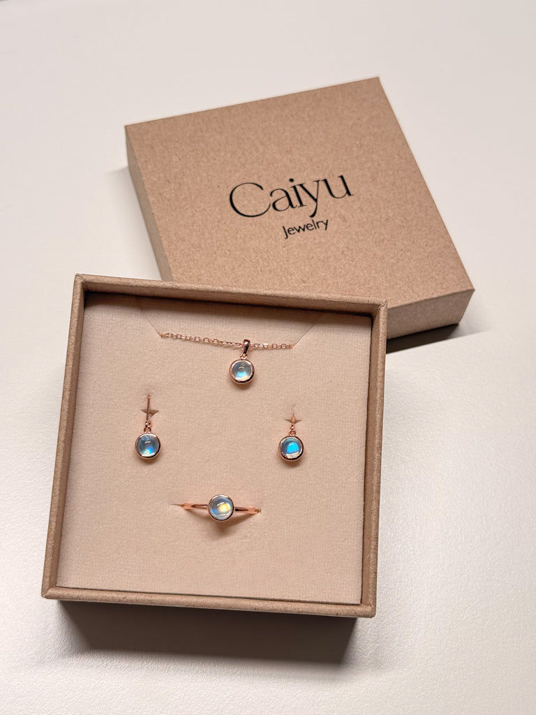 Caiyu Churora Moonstone Earrings